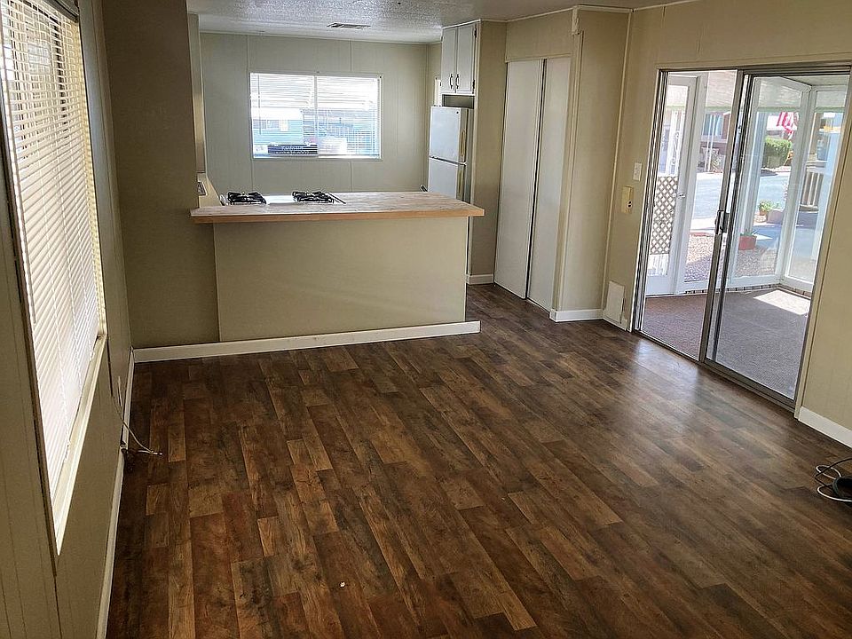 1st image of 16614 N 2nd Ave