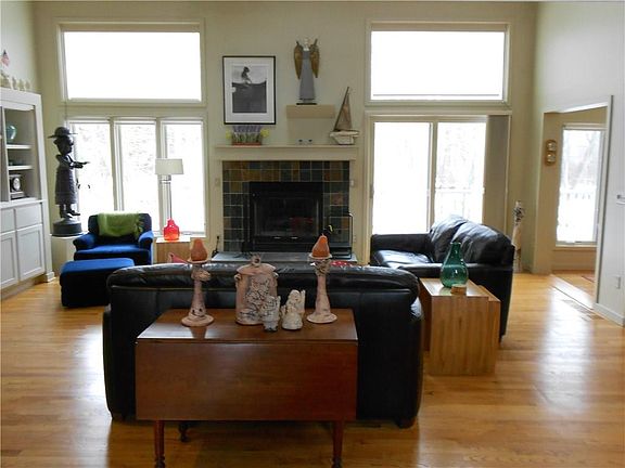 3rd image of 245 Hinkleyville Rd