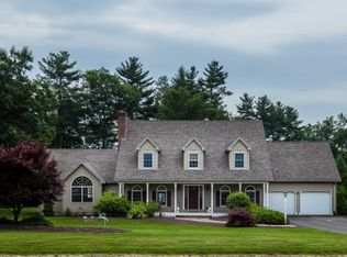 11 Great Brook Dr, Southwick, MA 01077