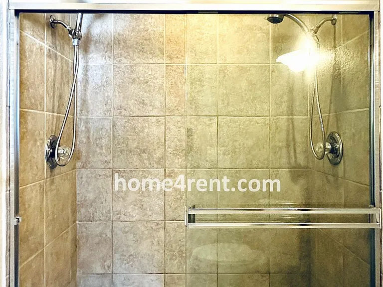 14236 W 153rd St — Photo 19