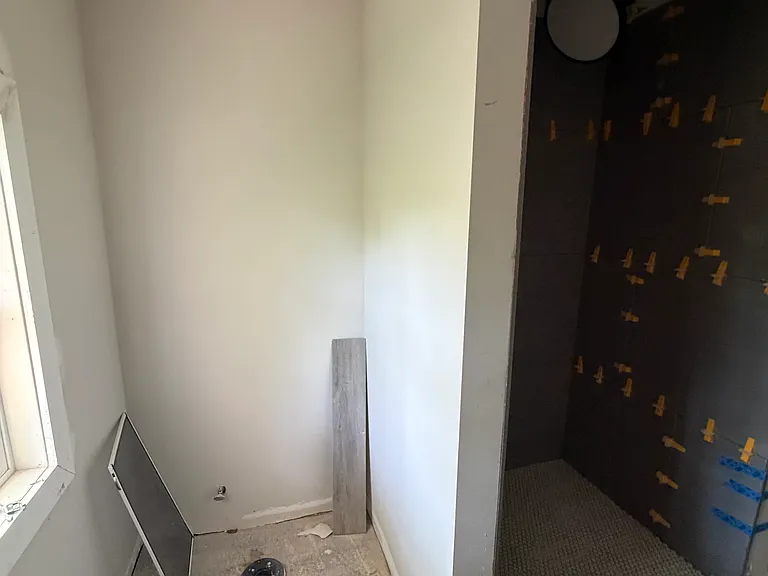 236 S 42nd St — Photo 11