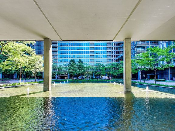 2nd image of 9655 Woods Dr Unit 817