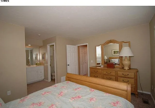 462 Fillmore Ct — Photo 7