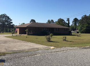 22 Olive Rd, Eastman, GA 31023