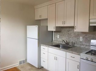 7223 Dungan Rd, Philadelphia, PA 19111