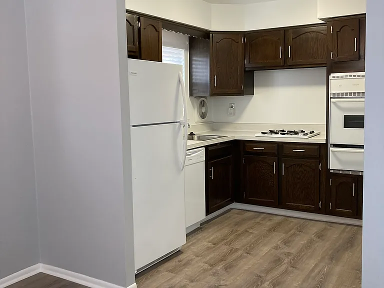 2102 Emerson St #1 — Photo 5