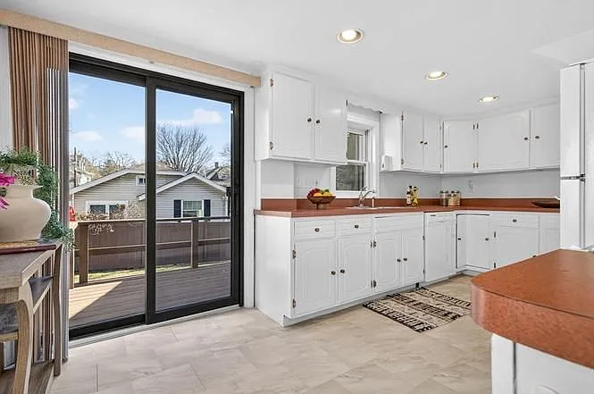 1234 Walnut St — Photo 5