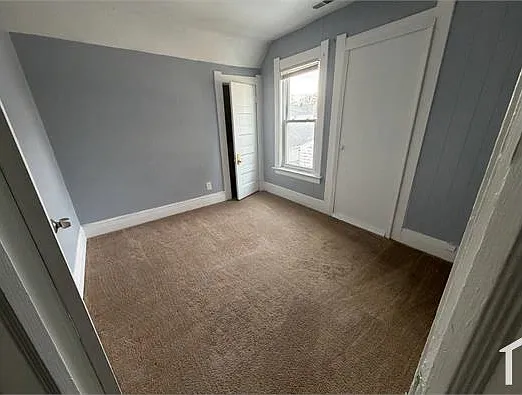 746 Spencer St — Photo 13