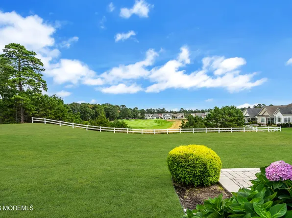 4 Bay Head Court, Waretown, NJ 08758