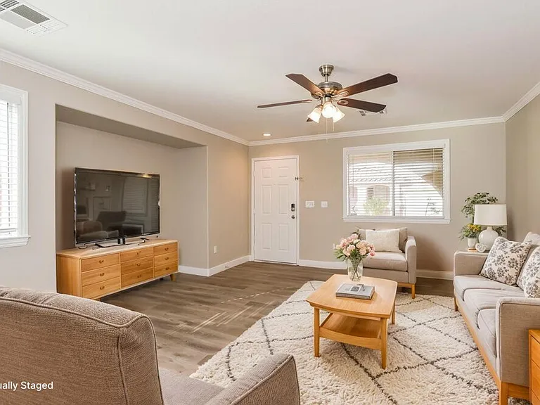 9997 Big Bow Springs Ct — Photo 4