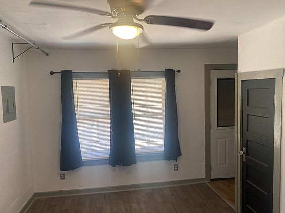 4th image of 1047 E Drexel Ave Unit C