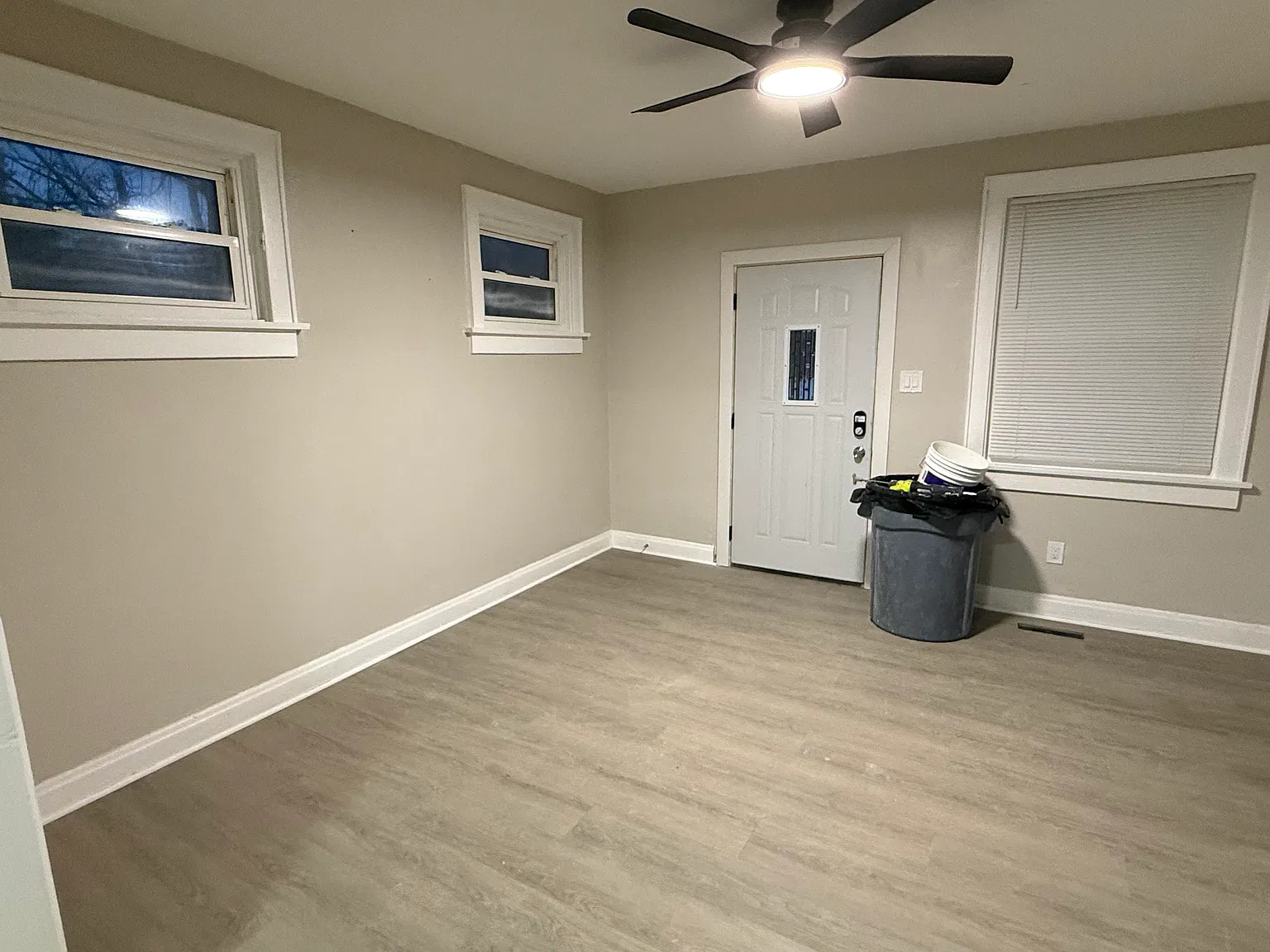 3 bed, 1206 sqft, $1,400 — Photo 2