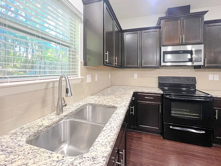 6173 Roaring Rock Way — Photo 10