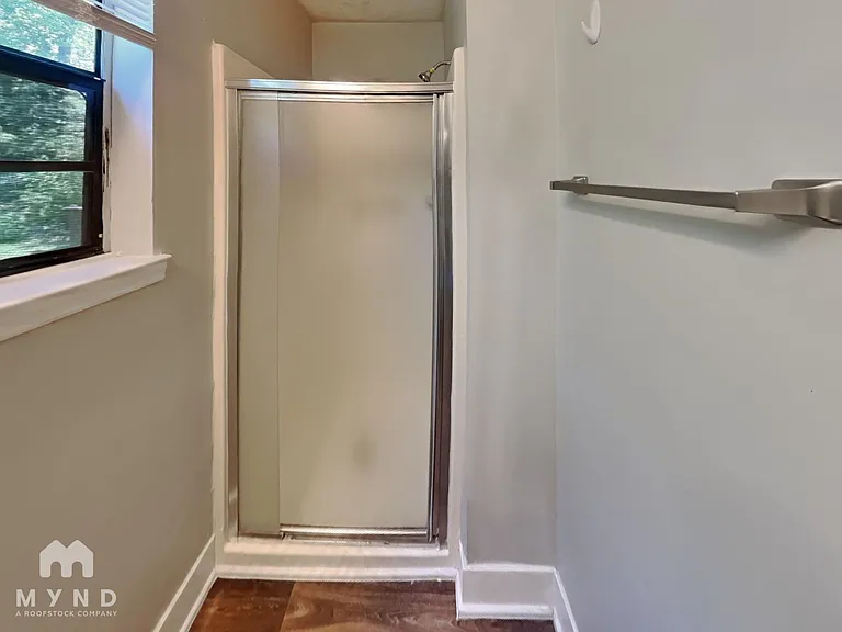 5845 Cheryl Dr — Photo 12