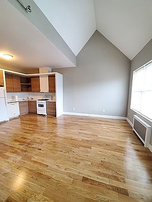4th image of 28-33 49th St #2A