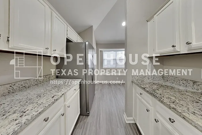 4935 Northfork Dr — Photo 6