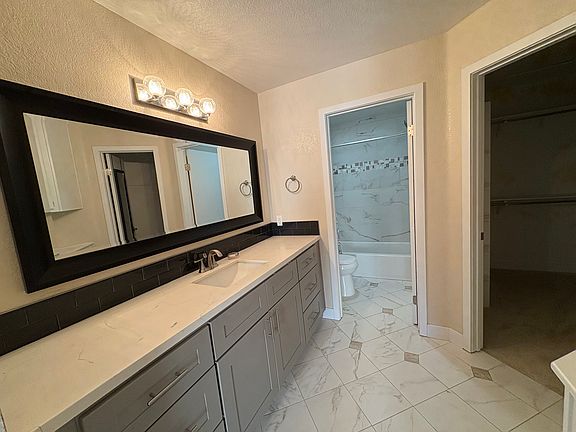 4th image of 2800 Keller Dr APT 94