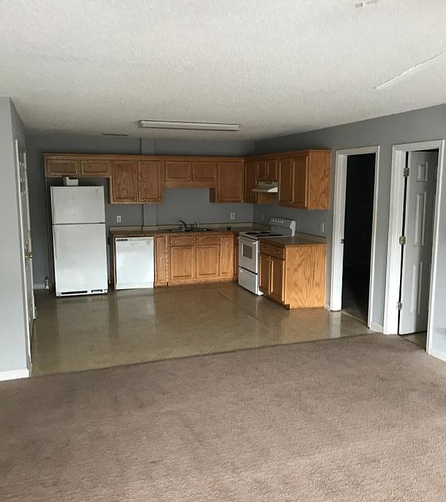 Downtown Loft Apartment 137 N Hill St Griffin GA Zillow