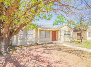 1304 42nd St, Lubbock, TX 79412