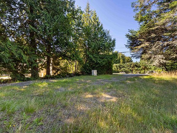 3rd image of 7886 Fawn Rd