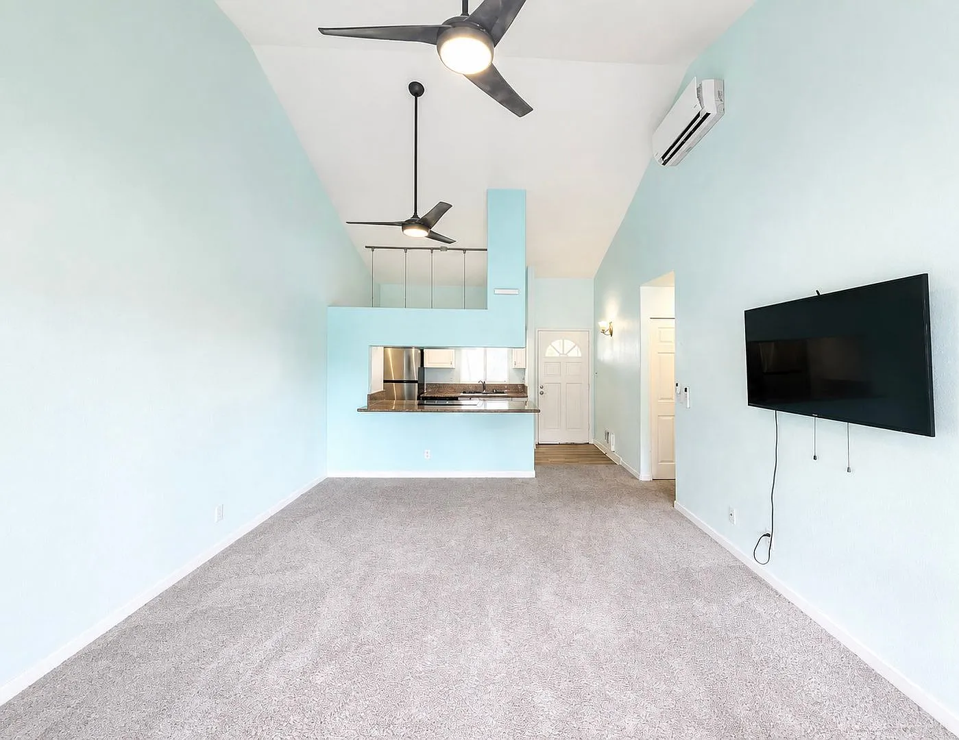 3-Bedroom, 2-Bath Condo for Rent Alii Lani Townhomes — Photo 2