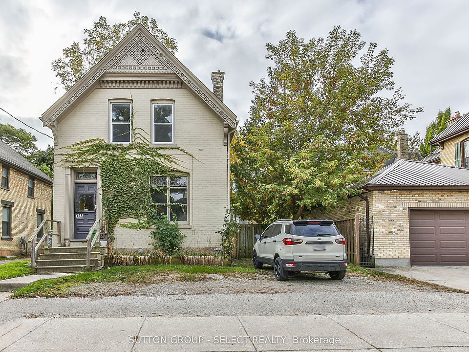 1st image of 123 Mill St