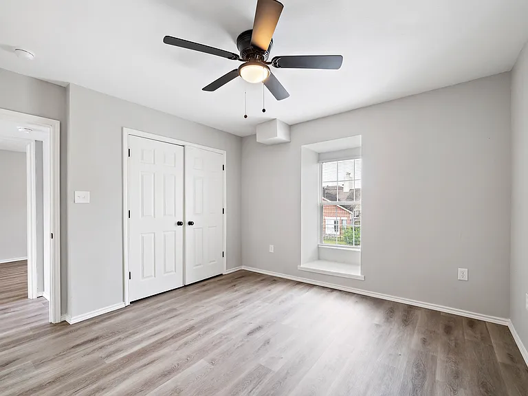 Saphira Apartments — Photo 21