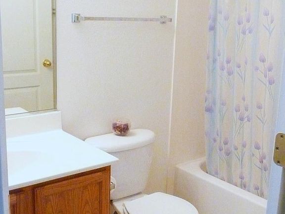 2nd image of 30749 N Royal Oak Way