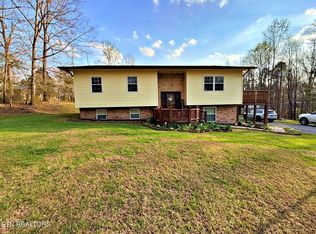 165 Lakebrook Dr, Vonore, TN 37885