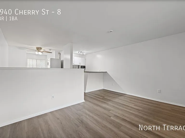 Cherry Street Apartments — Photo 32