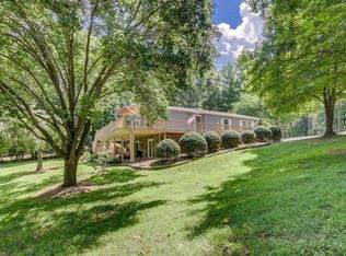 101 Mill Lake Rd, Huddleston, VA 24104