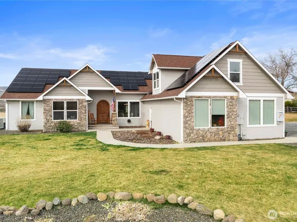 657 Zimmerman Road, Yakima, WA 98908