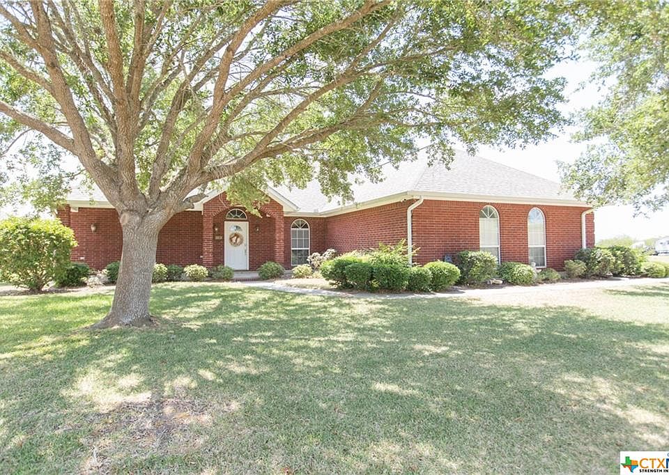 1st image of 262 Park Ln