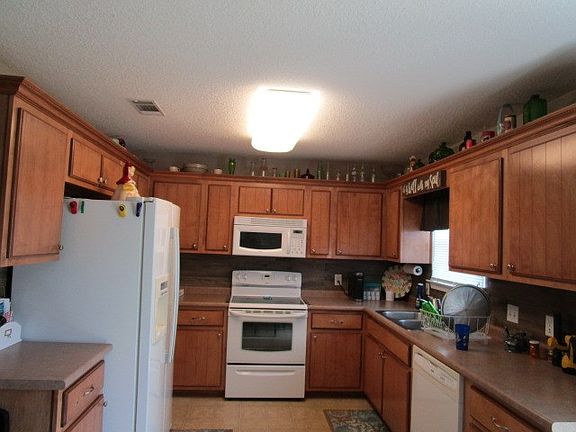 4th image of 605 S Herrington St