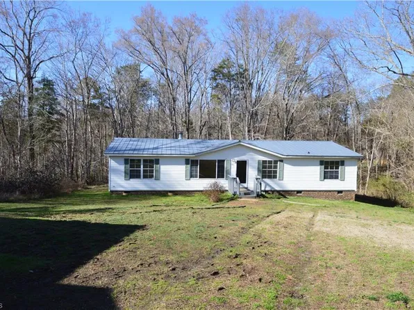 596 Stone St, Haw River, NC 27258