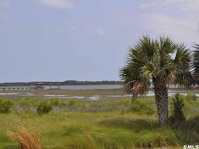 2nd image of 25 Sweet Grass Mnr