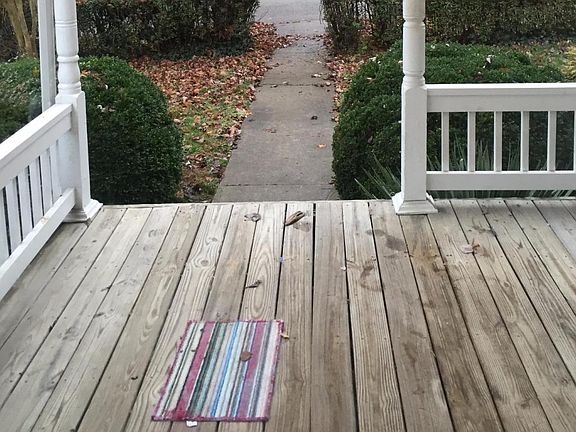 2nd image of 1911 Oxford Ave SW