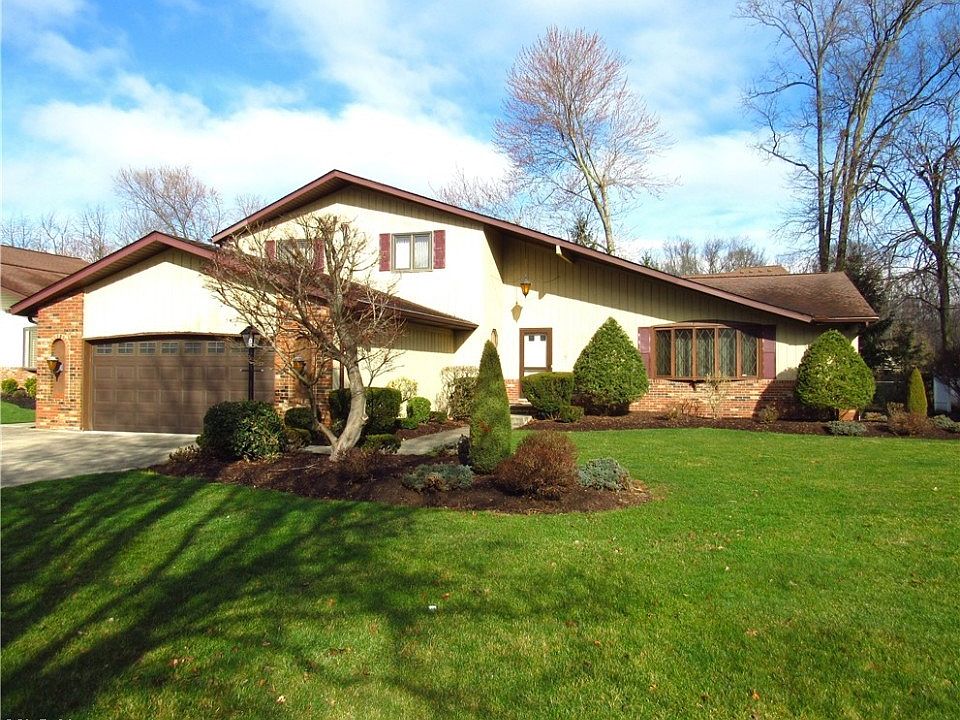 1st image of 13996 Claremont Ave