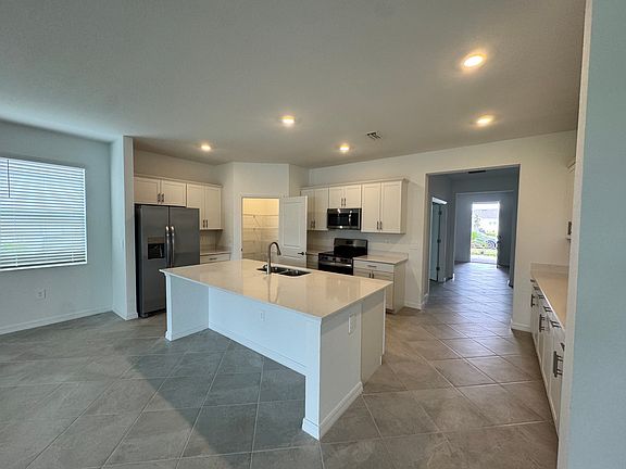 5th image of 11314 Pinot Dr