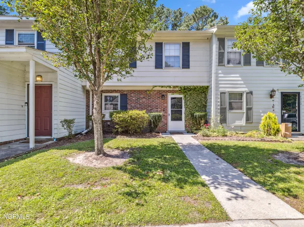 4914 Pompano Court, Wilmington, NC 28403