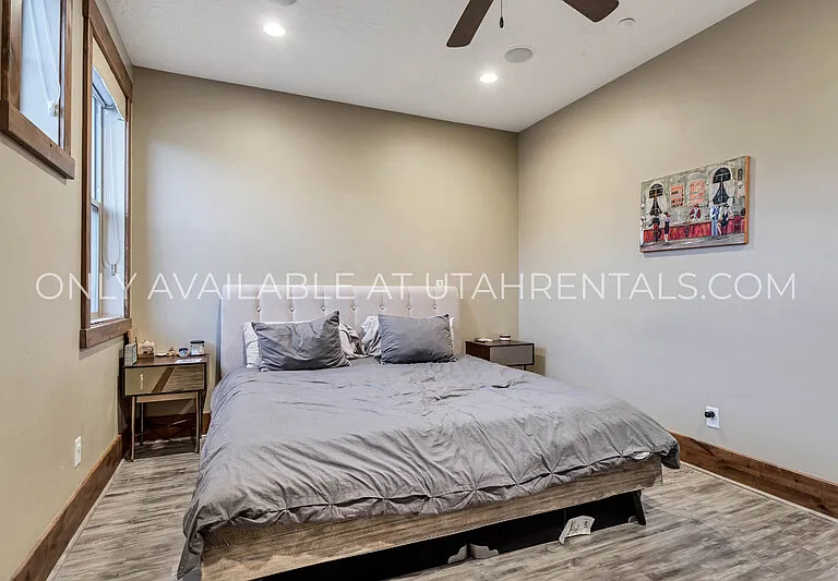 13412 N Alexis Dr — Photo 35