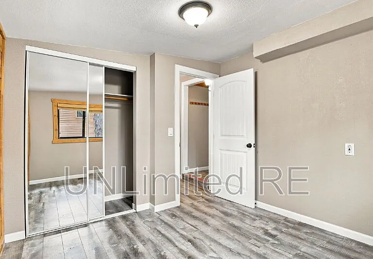 795 E Reindeer Dr — Photo 7