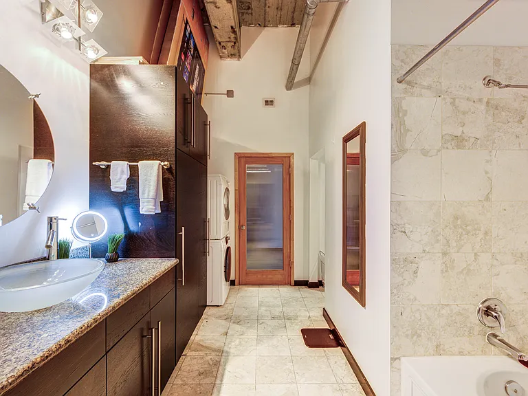 705 Main St #417 — Photo 11