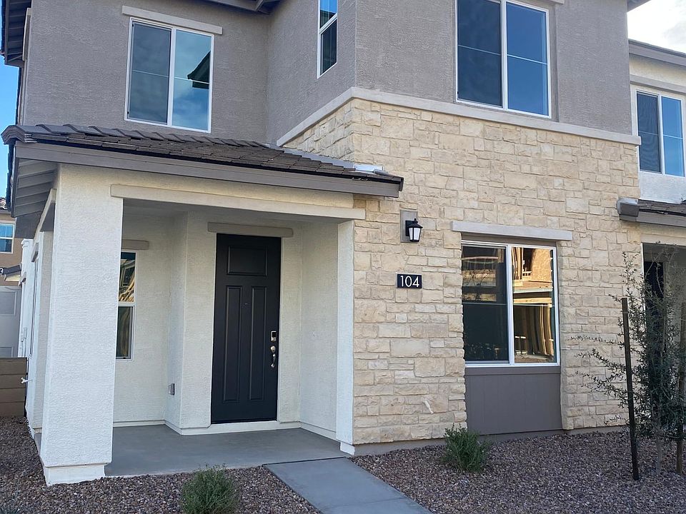 1st image of 751 E Doral Ave #104