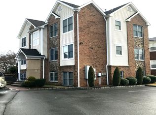 726 Riverside Ave APT 3, Lyndhurst, NJ 07071