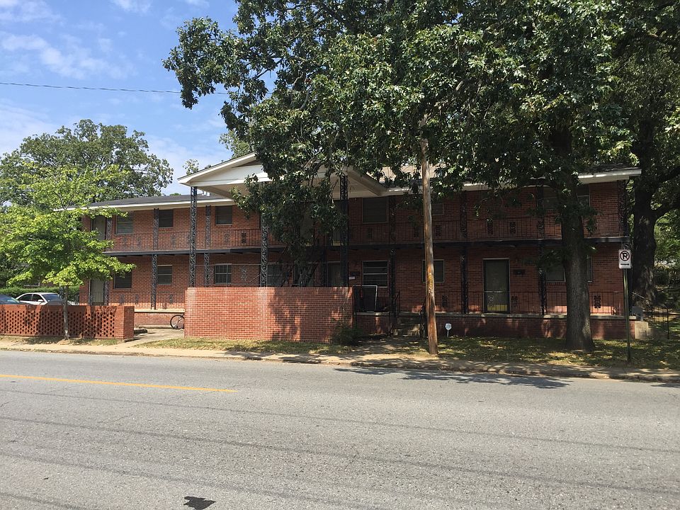 1st image of 2100 Kavanaugh Blvd APT E