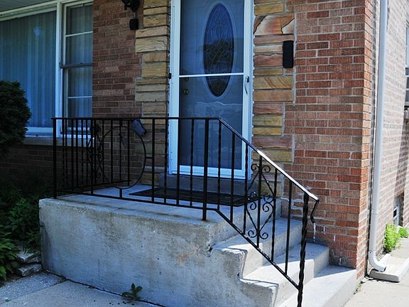 4th image of 8219 Crawford Ave