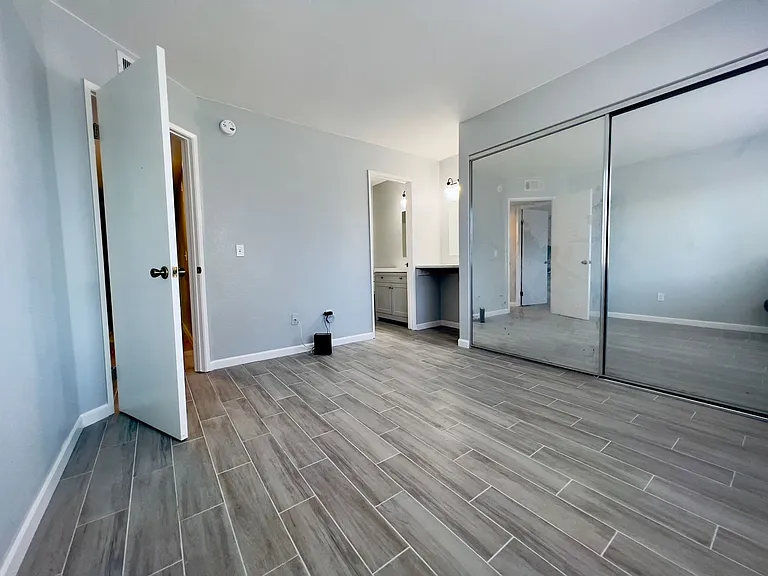 1025 N Tippecanoe Ave #M133 — Photo 16