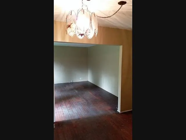 2 bed, 850 sqft, $600 — Photo 2
