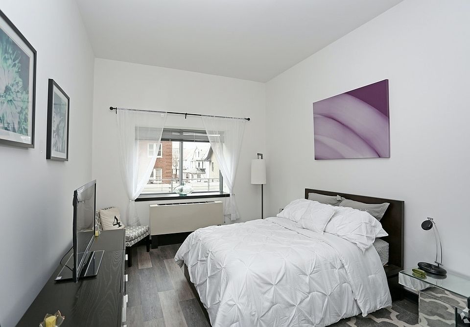 1st image of 153-50 89th Ave #701